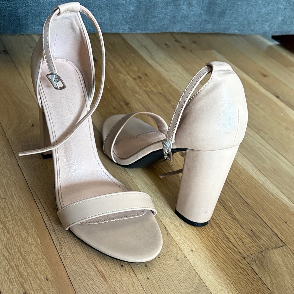 Elegant Nude Block Heel Sandals